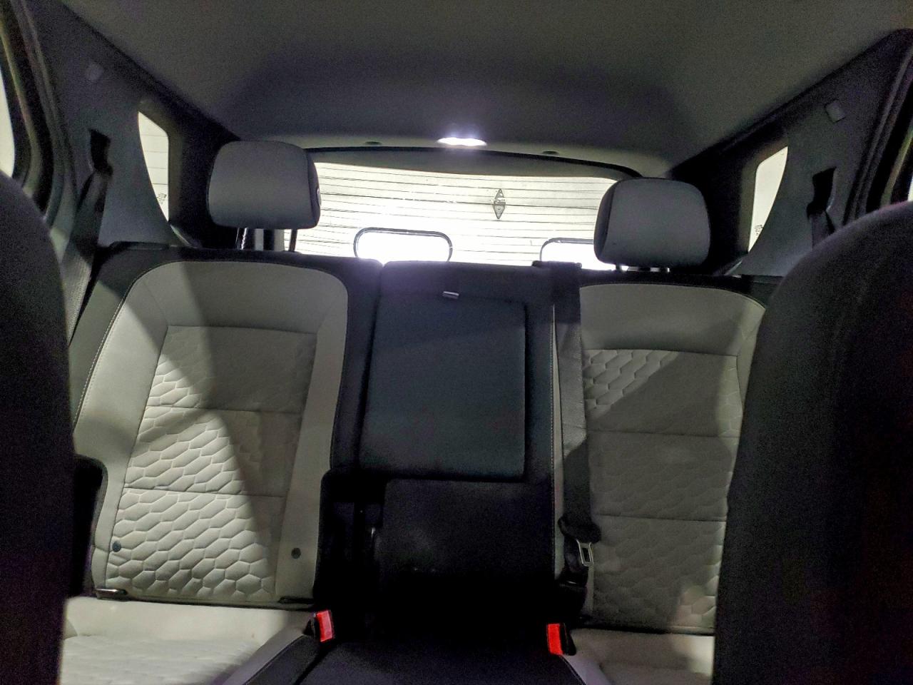2018 CHEVROLET EQUINOX LS photo 10