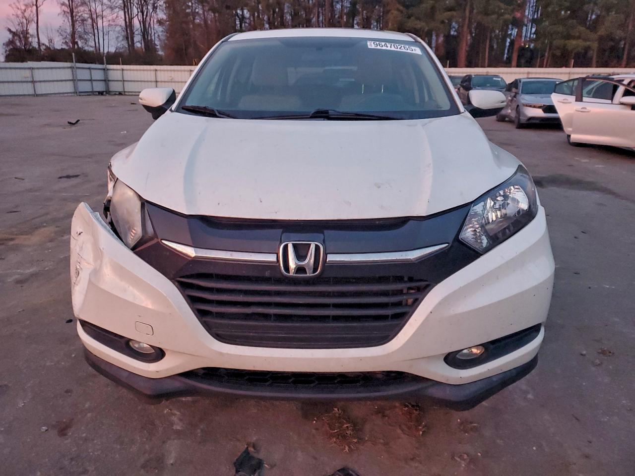 2016 HONDA HR-V EX photo 5