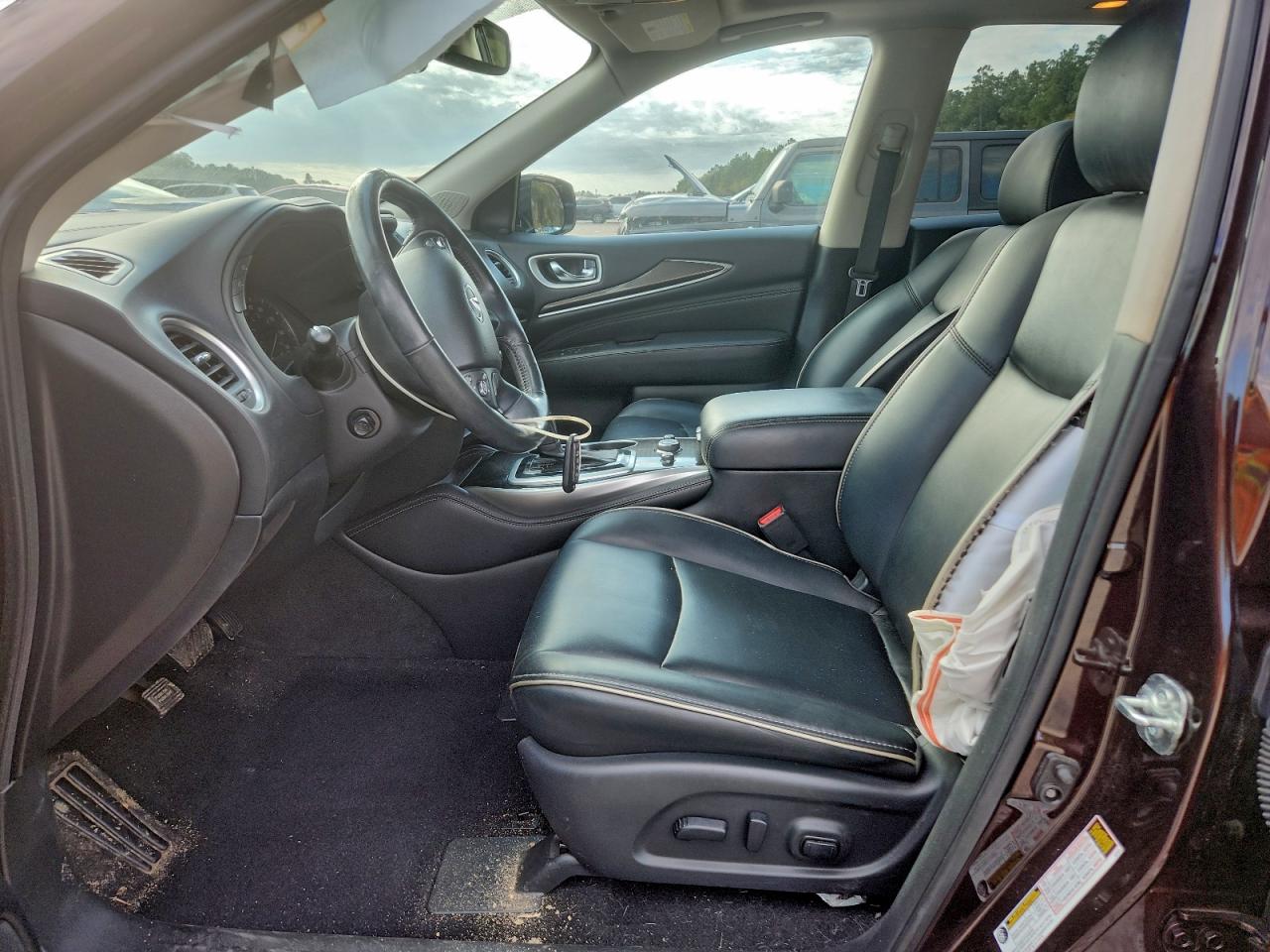 2020 INFINITI QX60 LUXE photo 7