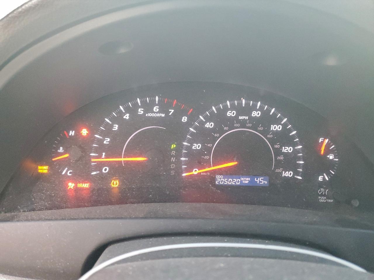 2011 TOYOTA CAMRY BASE photo 9