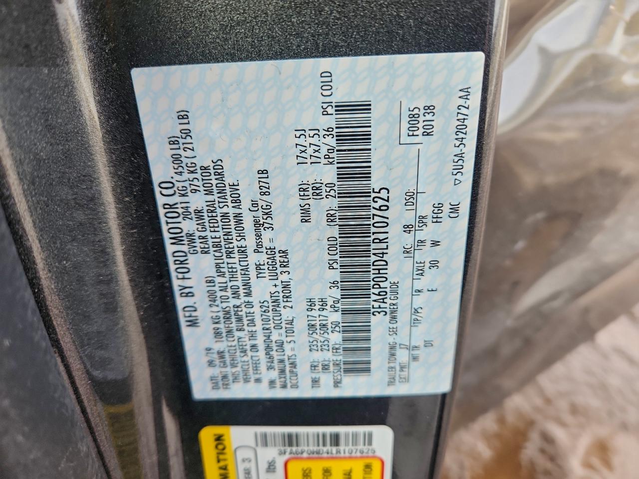 2020 FORD FUSION SE photo 13
