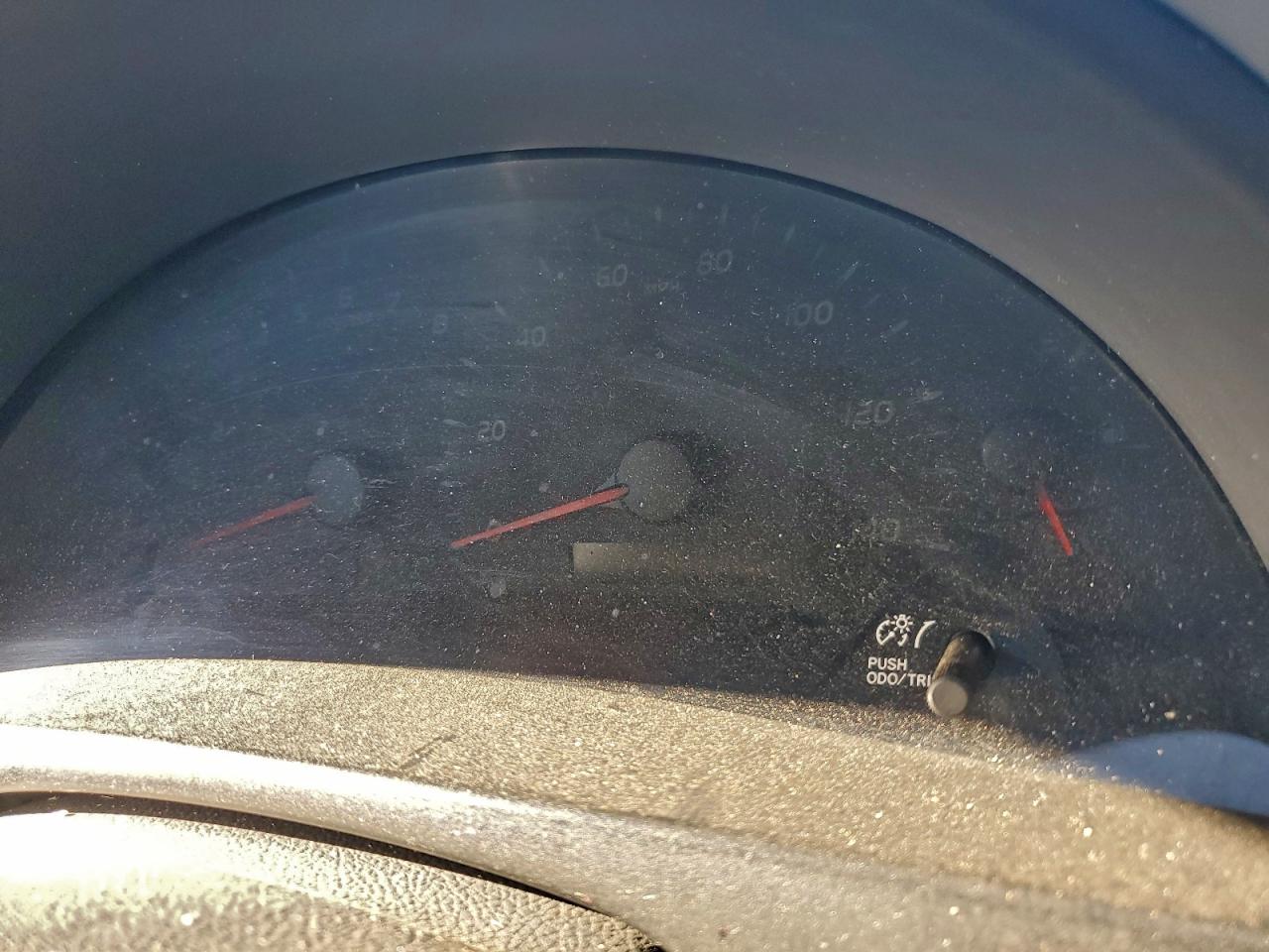 2010 TOYOTA CAMRY BASE photo 9