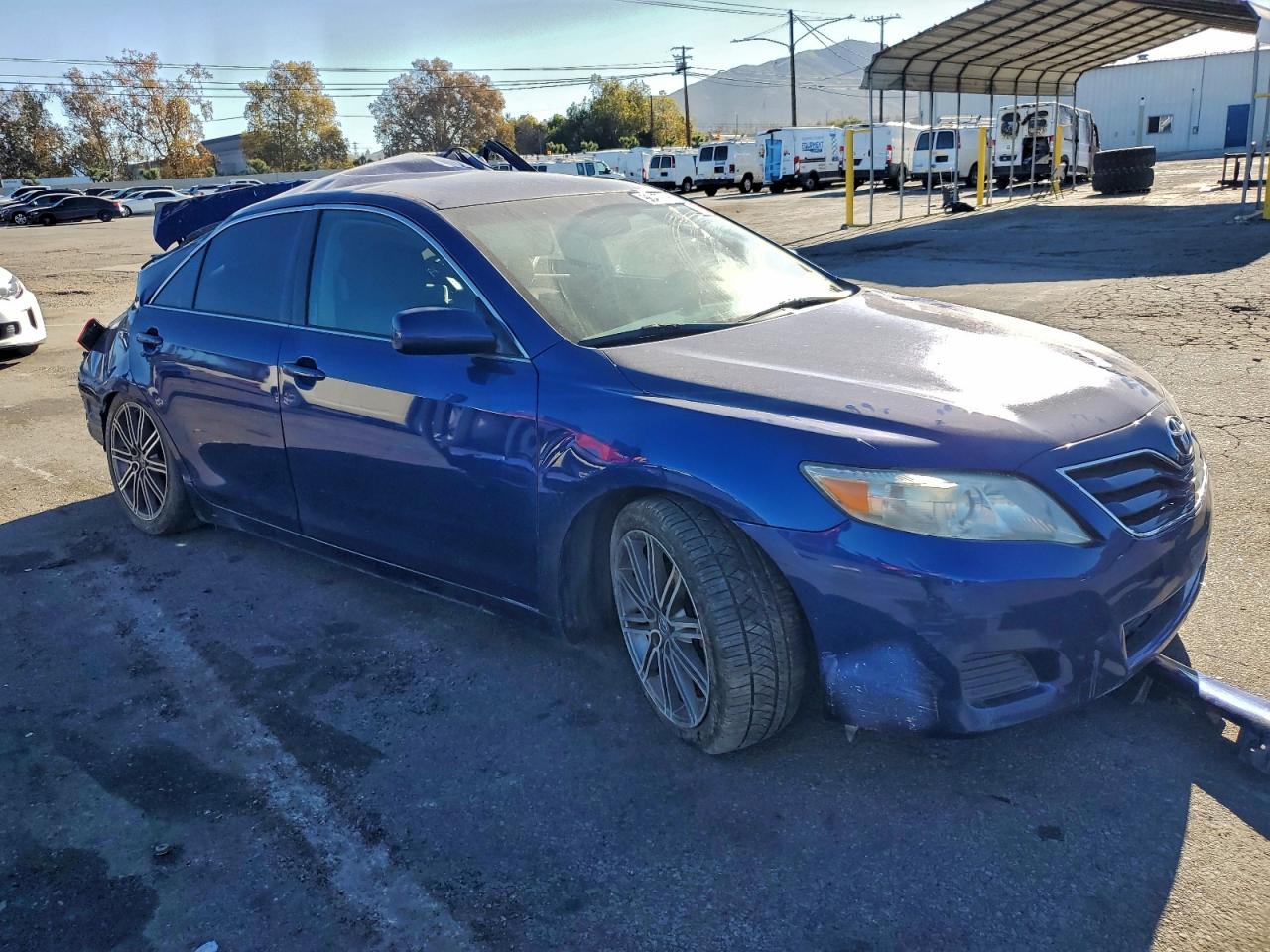 2010 TOYOTA CAMRY BASE photo 4