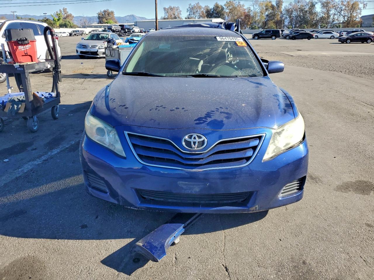 2010 TOYOTA CAMRY BASE photo 5