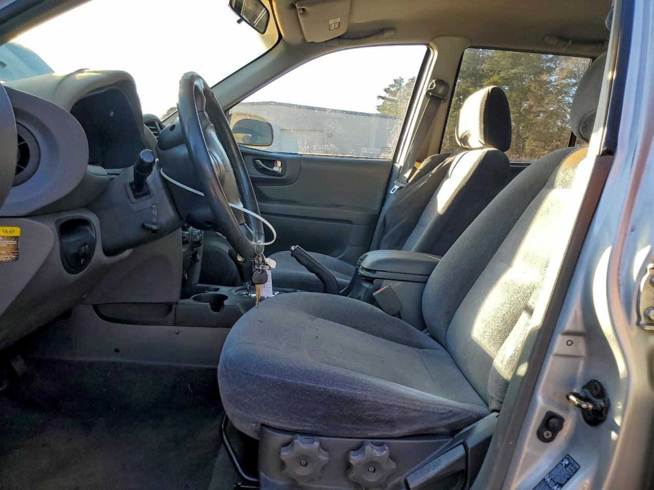 2004 HYUNDAI SANTA FE GLS photo 7