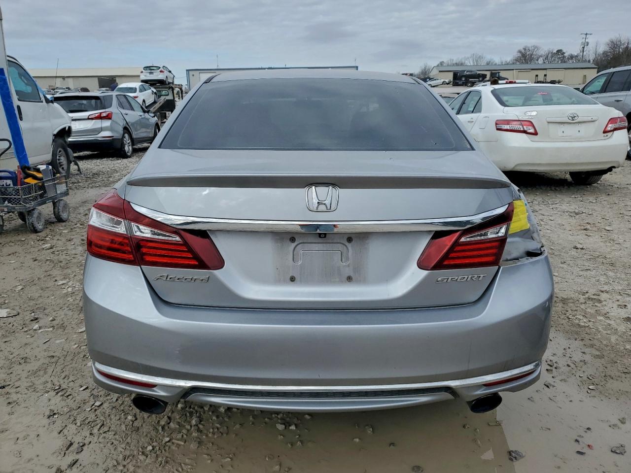 2016 HONDA ACCORD SPORT photo 6
