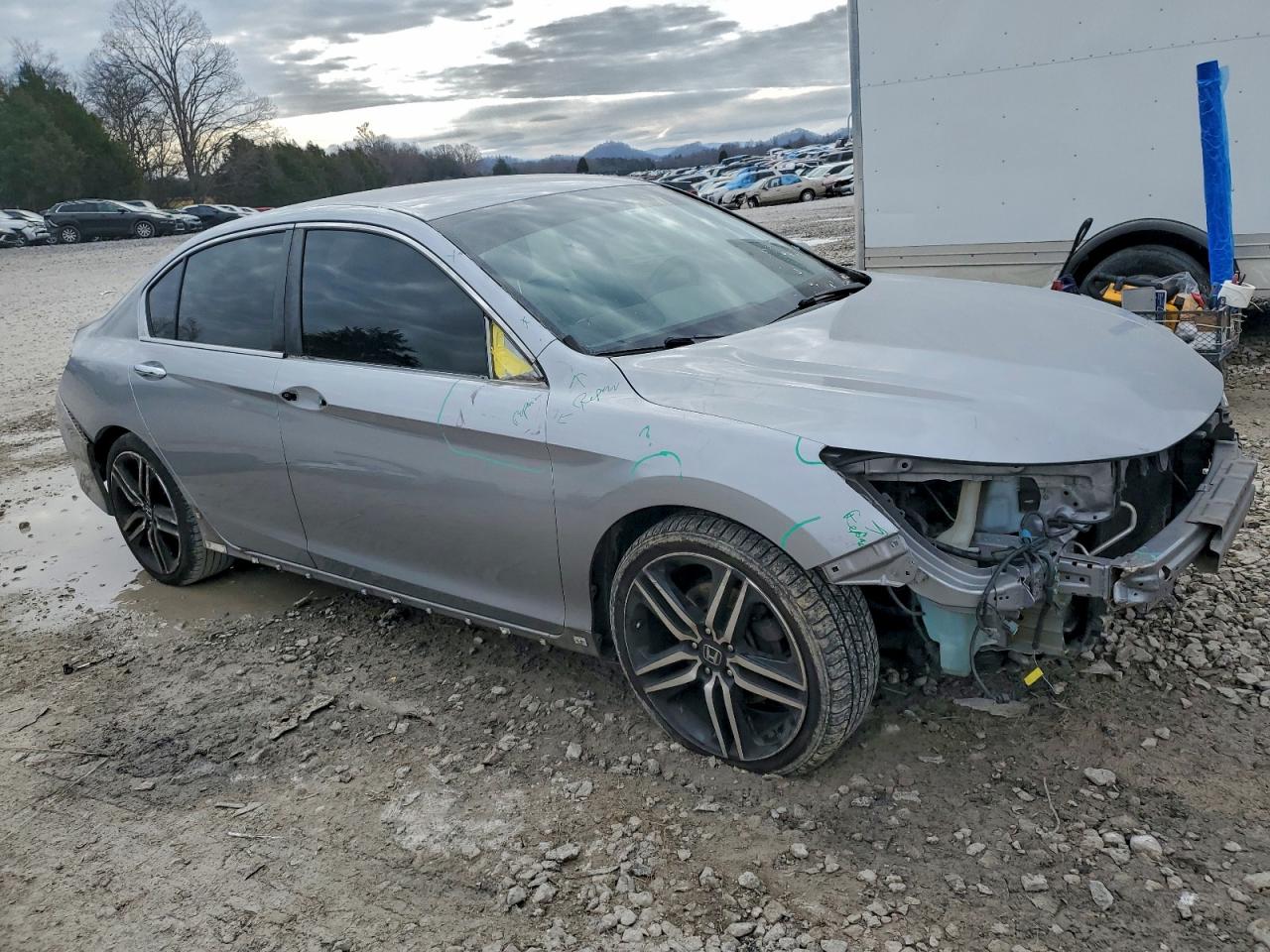 2016 HONDA ACCORD SPORT photo 4