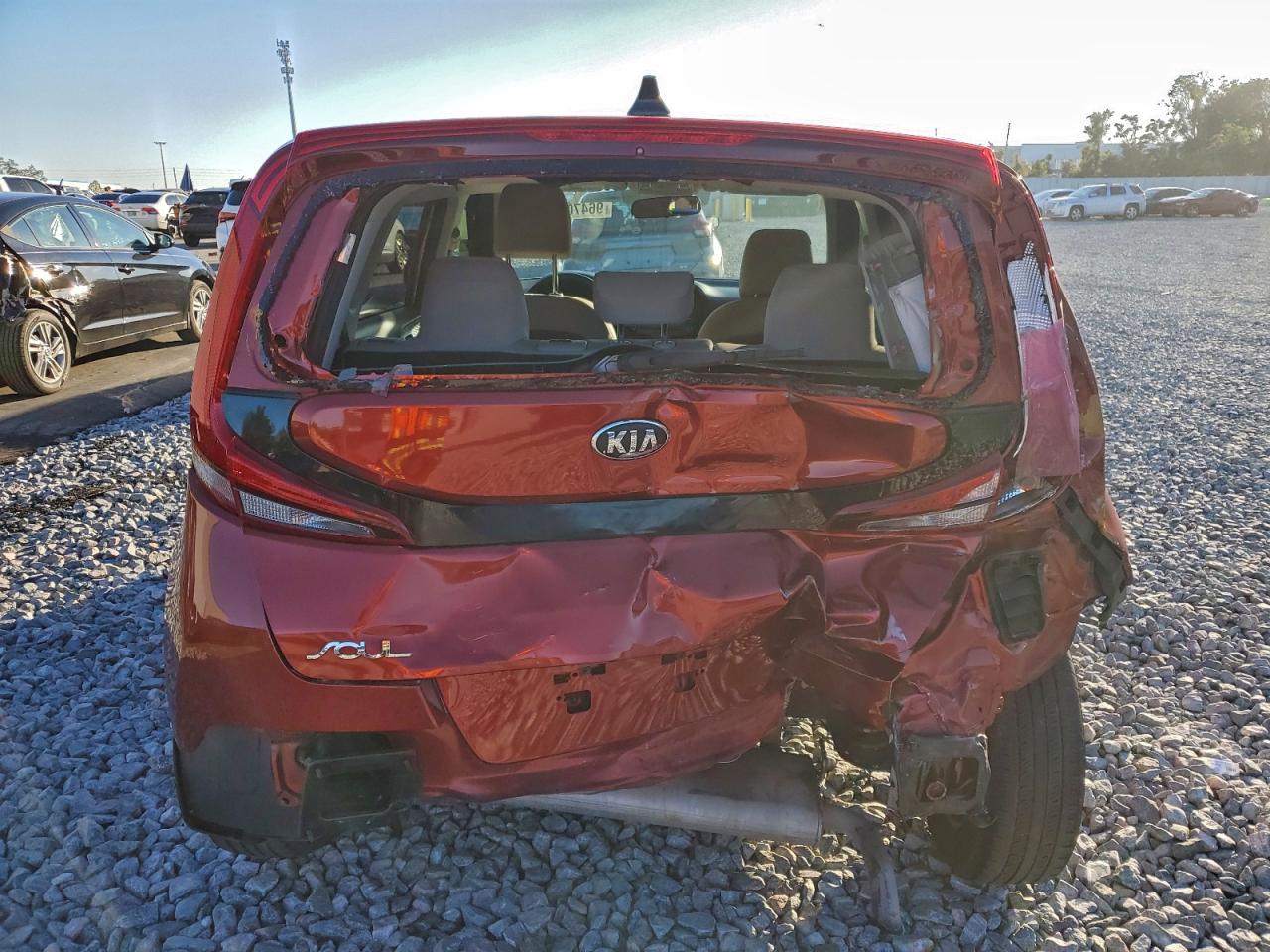 2020 KIA SOUL LX photo 6