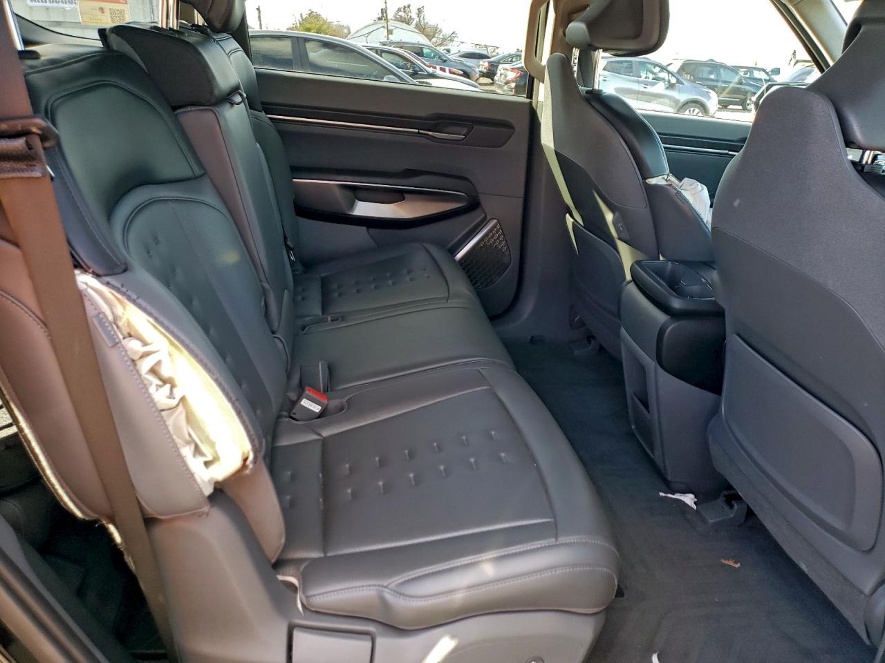 2024 KIA EV9 WIND photo 11
