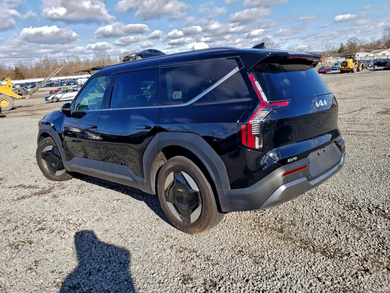 2024 KIA EV9 WIND photo 2