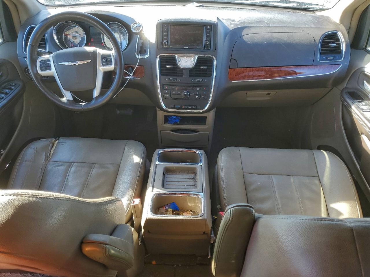 2015 CHRYSLER TOWN & COUNTRY TOURING photo 8