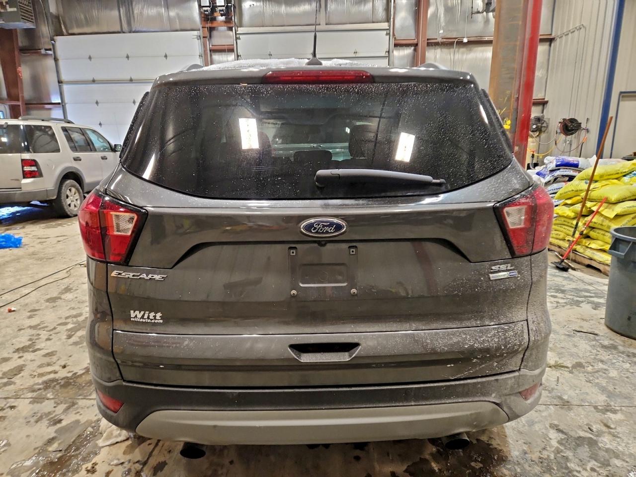 2019 FORD ESCAPE SEL photo 6