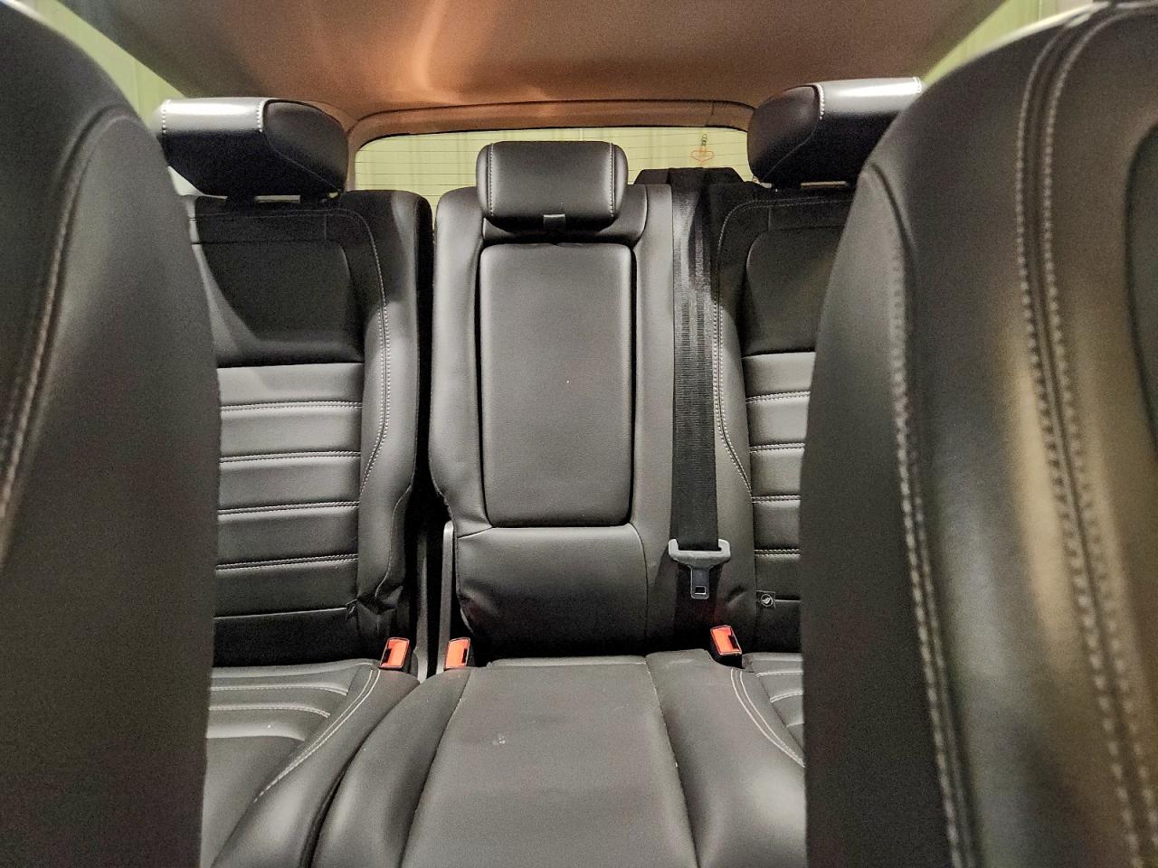 2019 FORD ESCAPE SEL photo 10