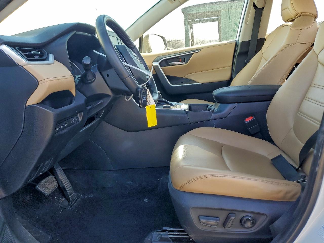 2021 TOYOTA RAV4 XLE PREMIUM photo 7
