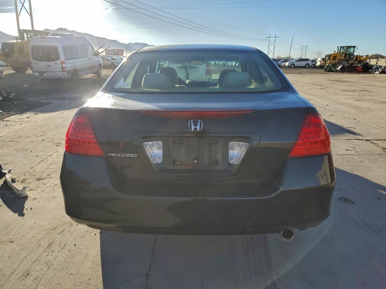 2006 HONDA ACCORD LX photo 6