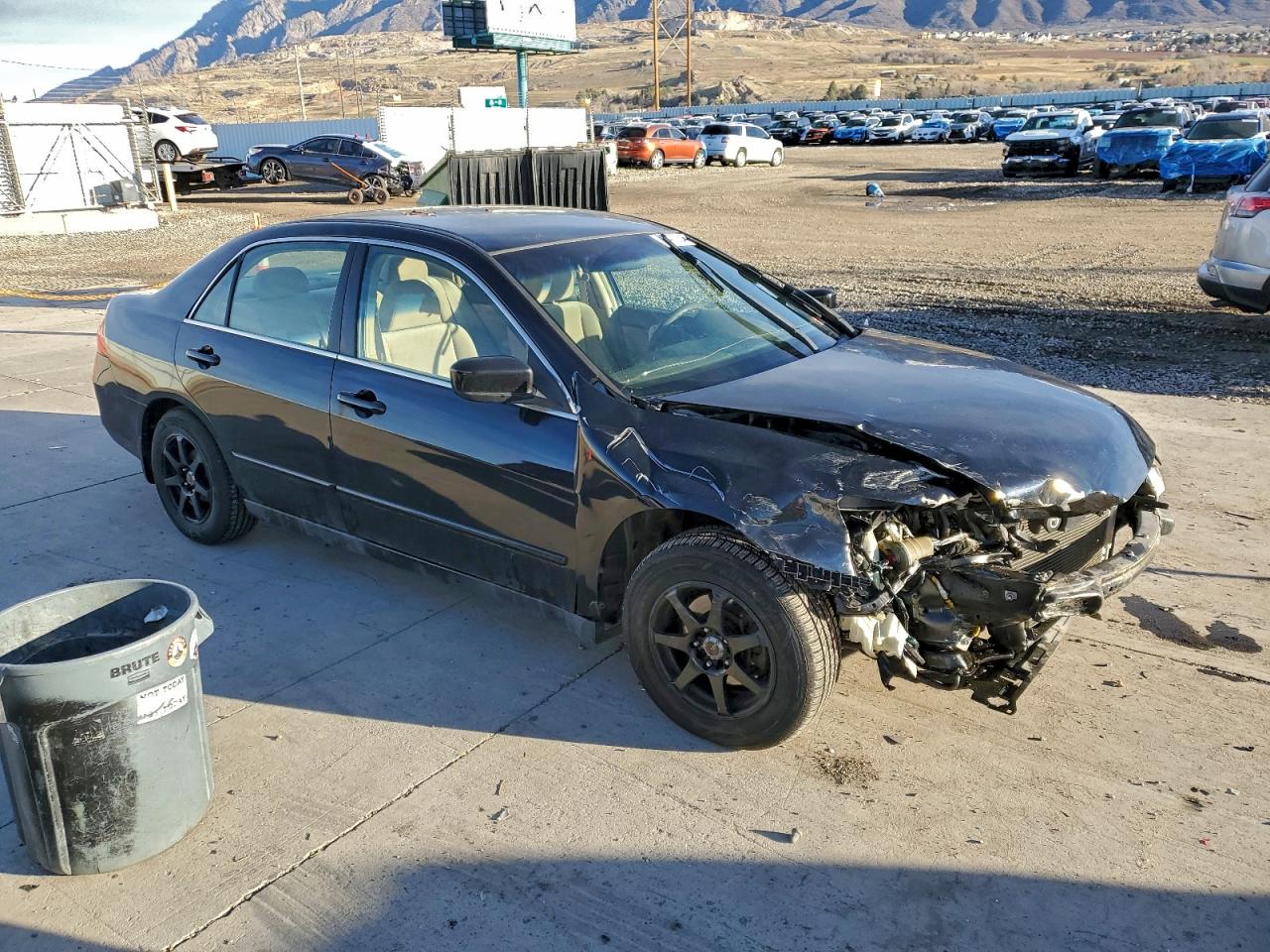 2006 HONDA ACCORD LX photo 4