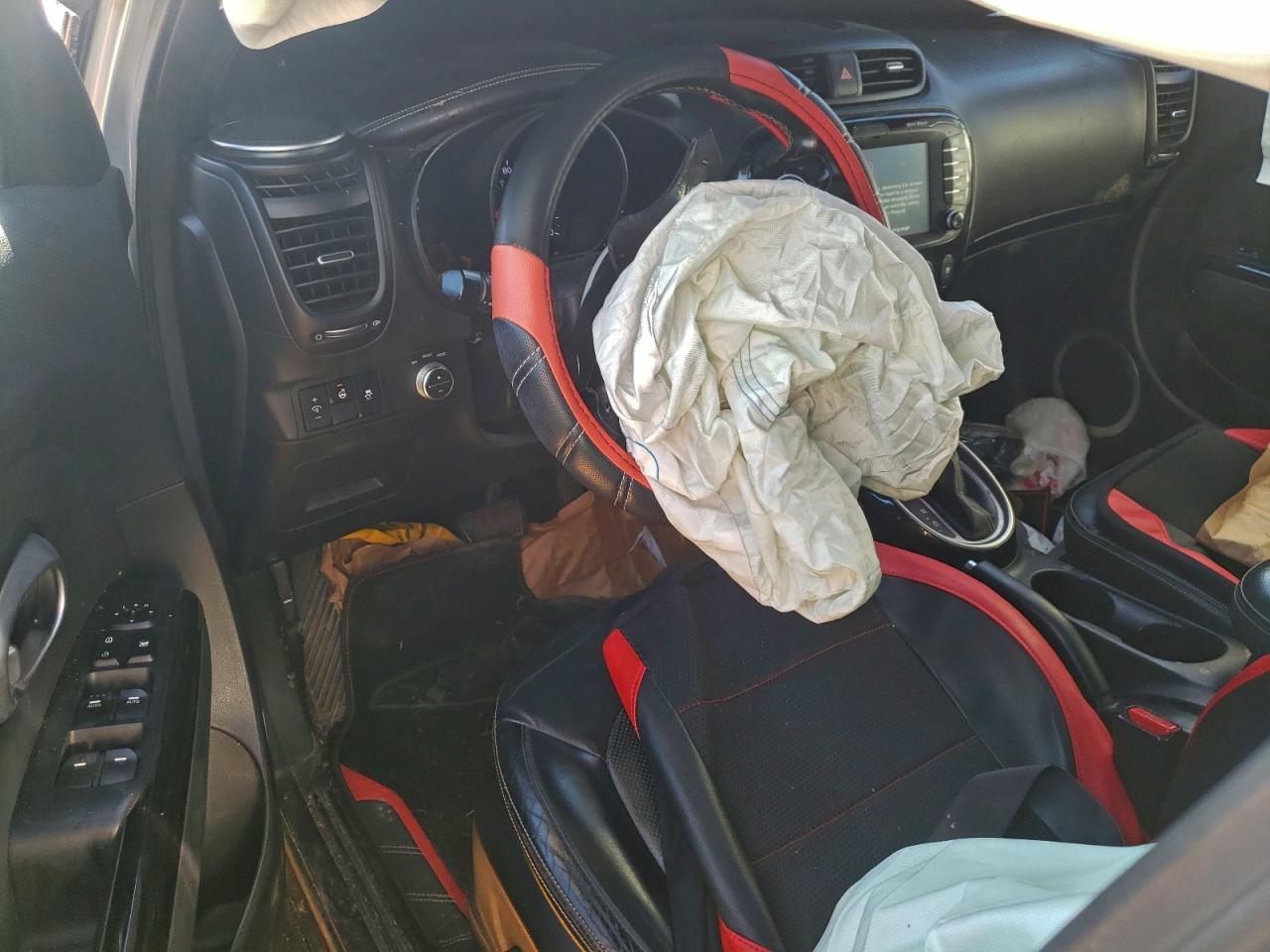 2014 KIA SOUL + photo 8