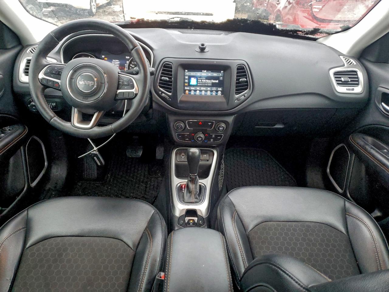 2019 JEEP COMPASS LATITUDE photo 8
