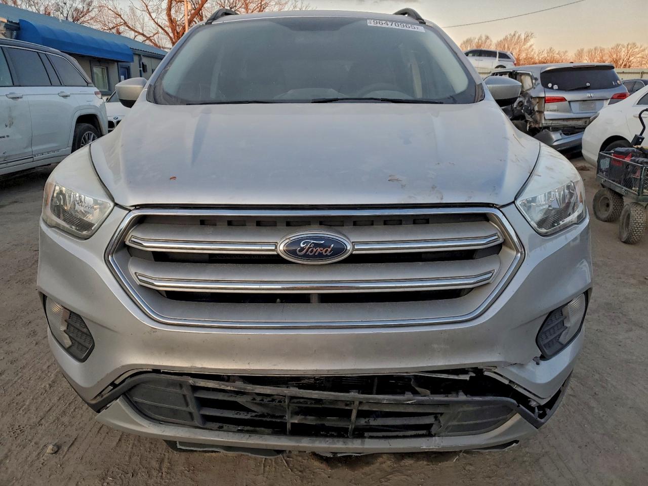 2018 FORD ESCAPE SE photo 5
