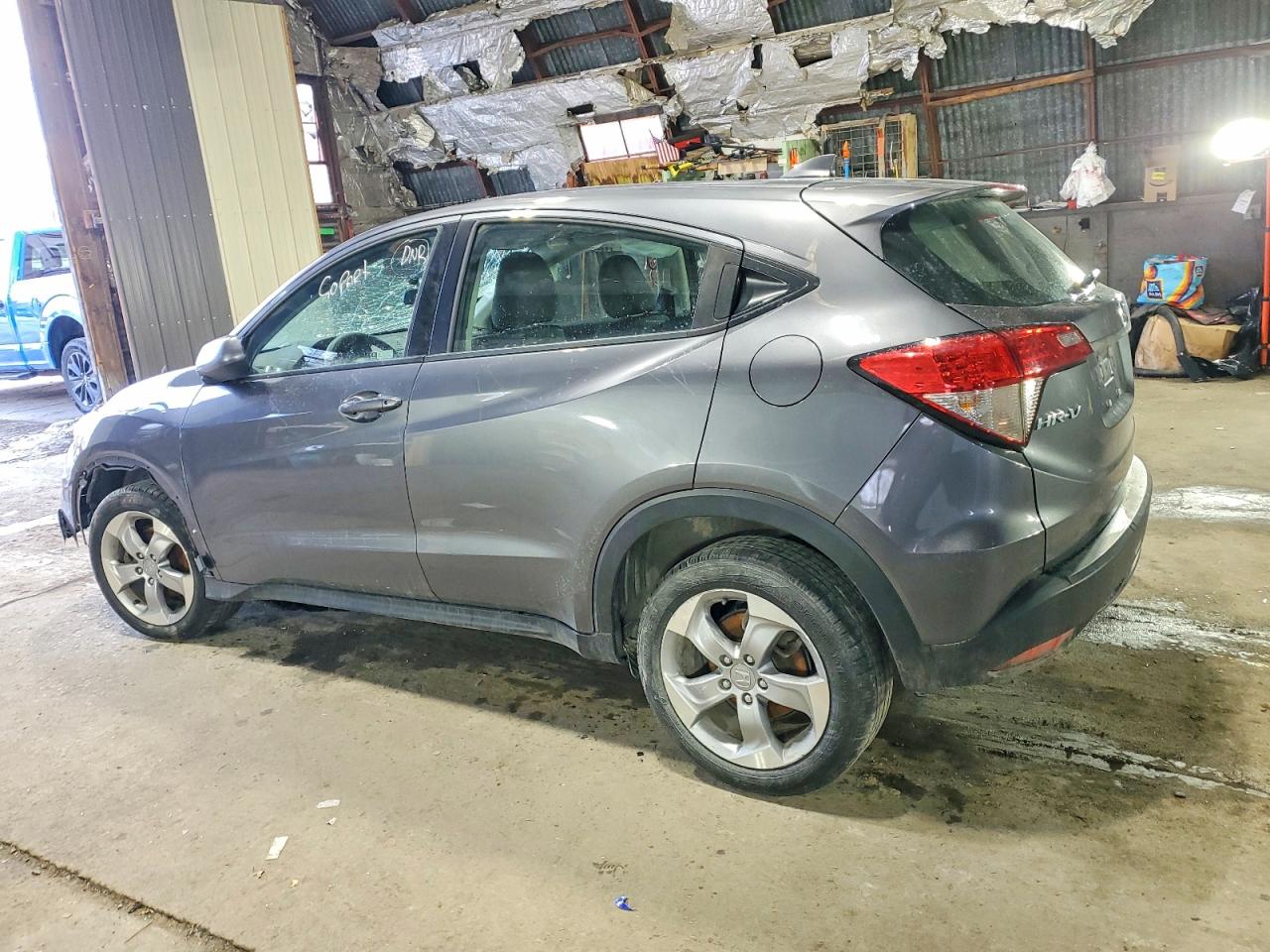 2021 HONDA HR-V LX photo 2
