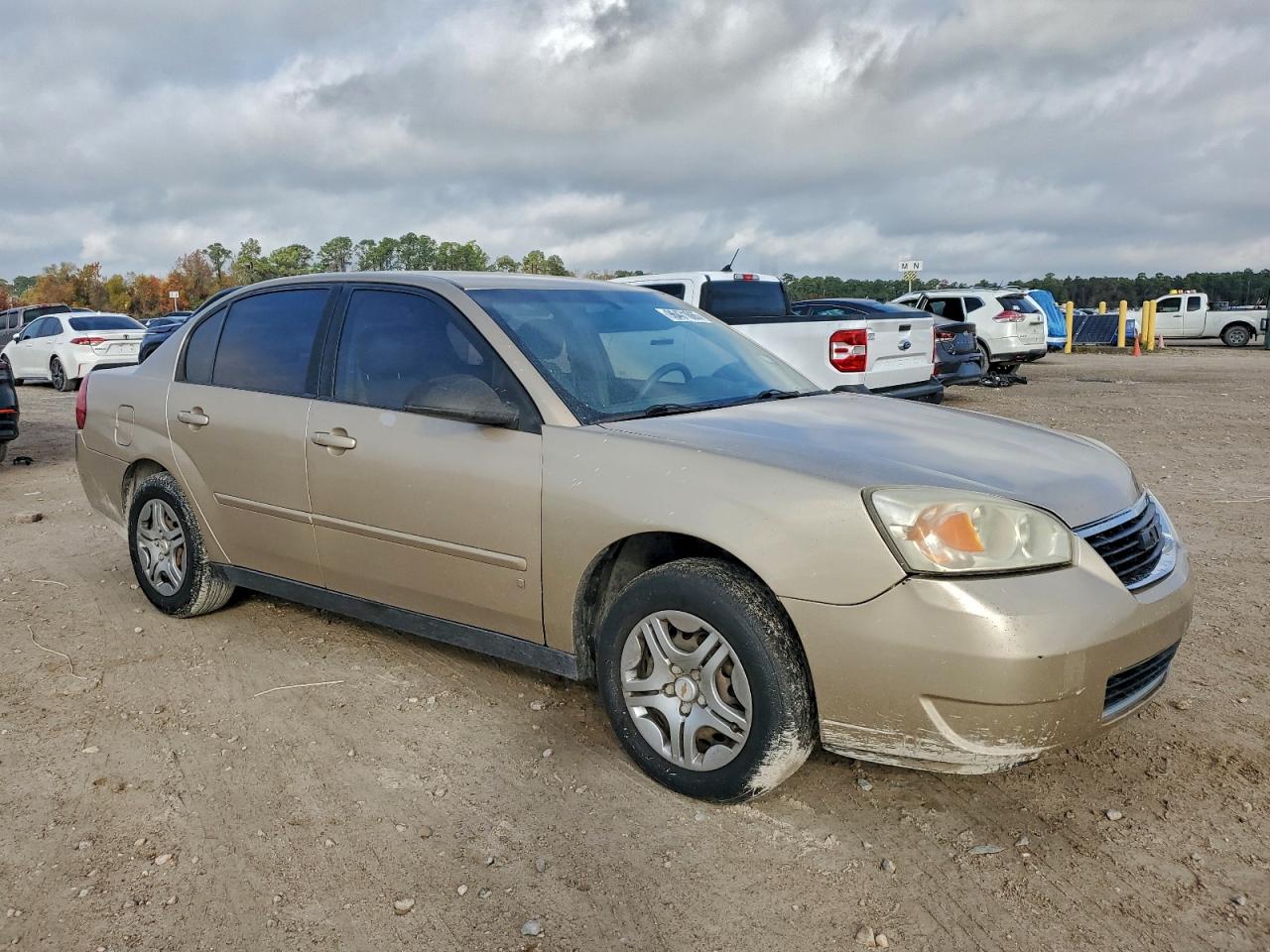 2007 CHEVROLET MALIBU LS photo 4