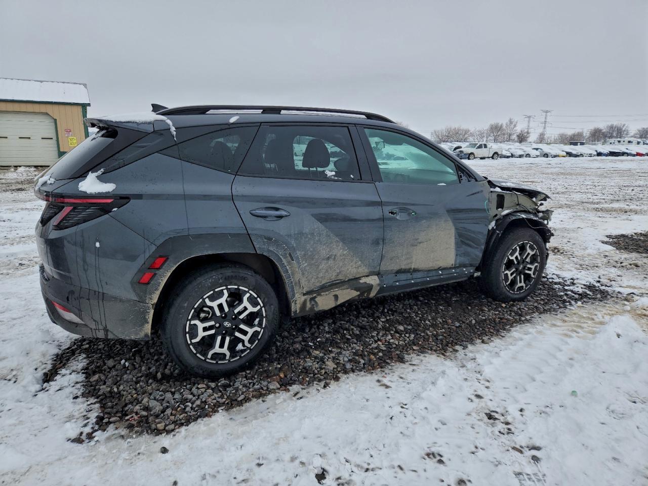 2025 HYUNDAI TUCSON XRT photo 3