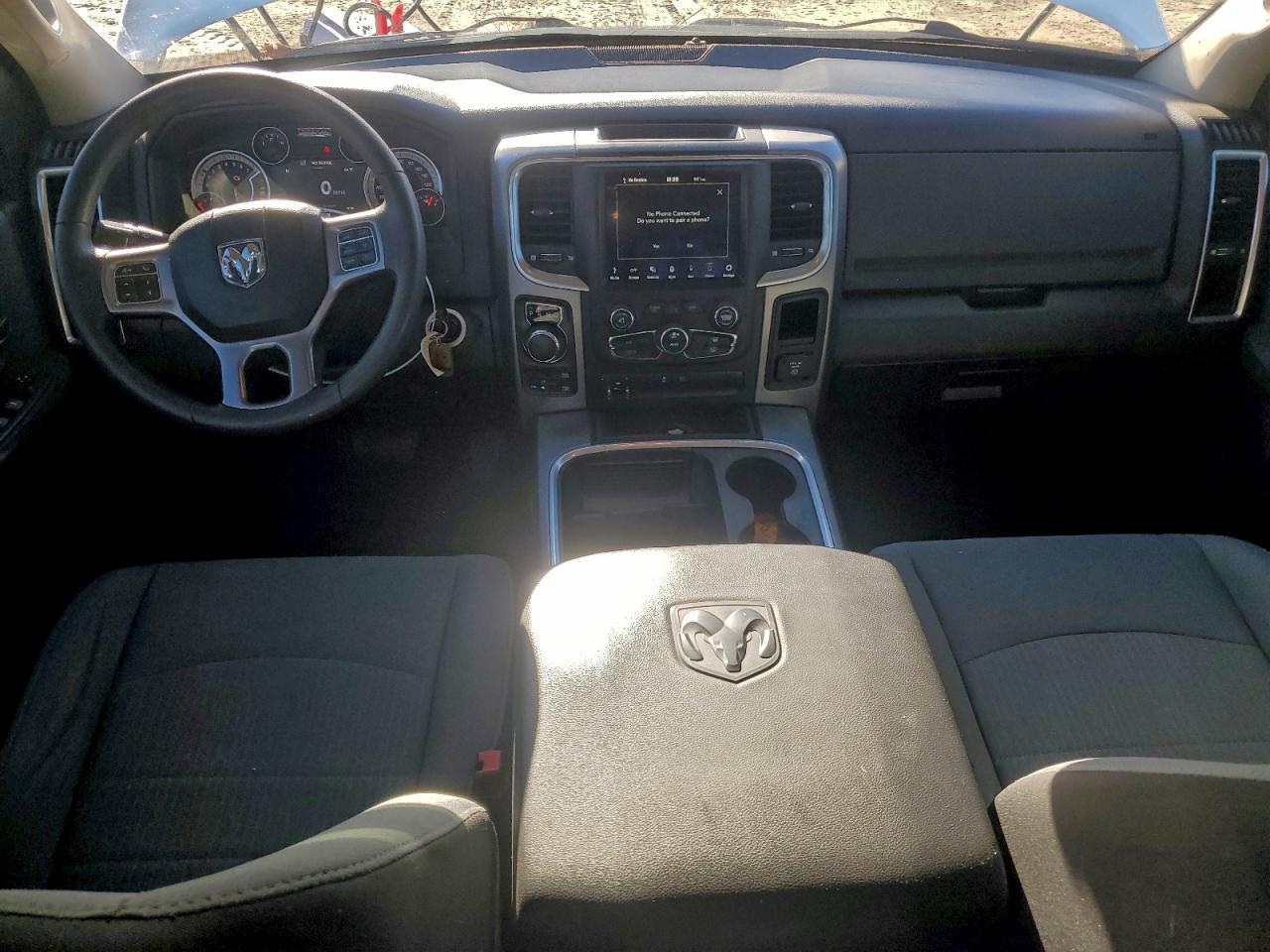 2023 RAM 1500 CLASSIC SLT photo 8