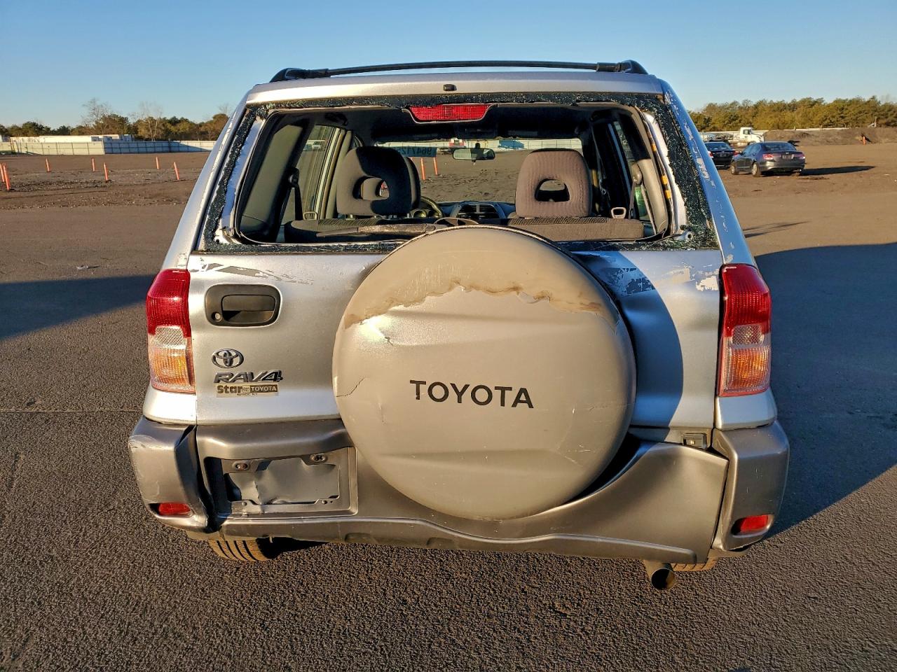2002 TOYOTA RAV4 photo 6