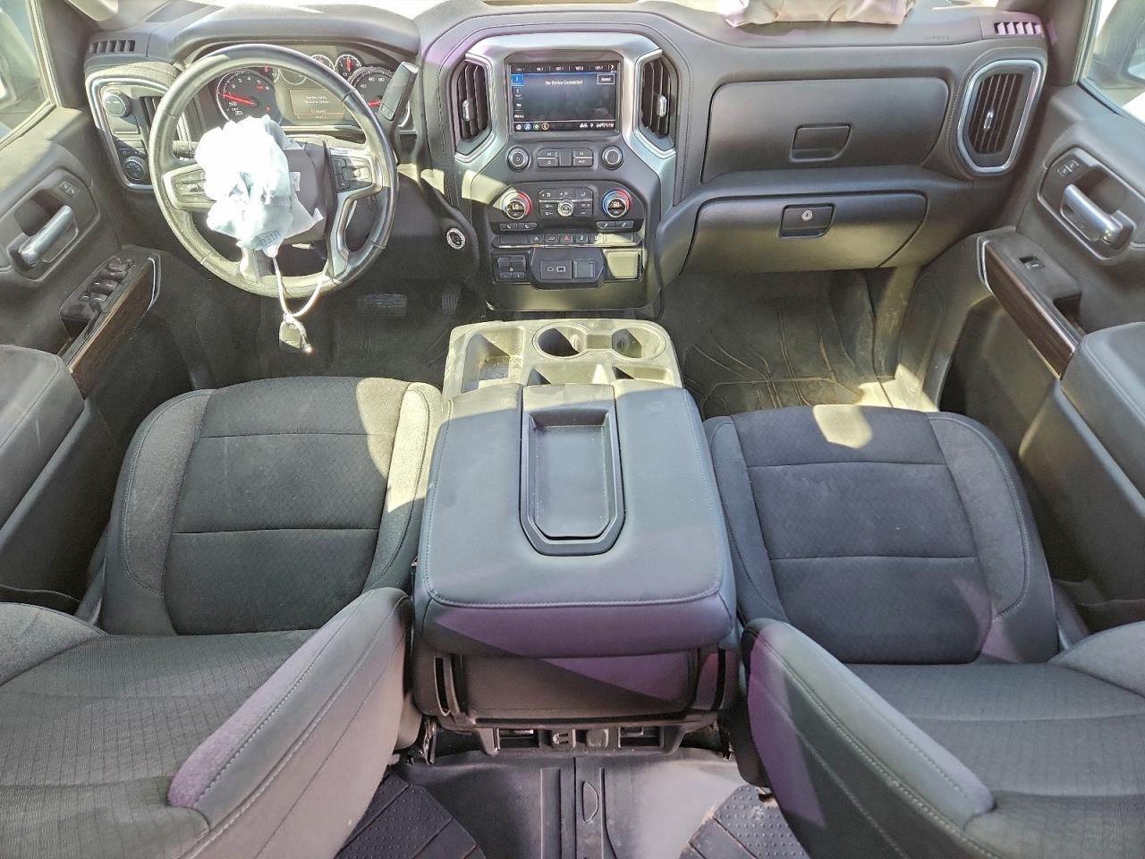 2021 CHEVROLET SILVERADO C1500 LT photo 8