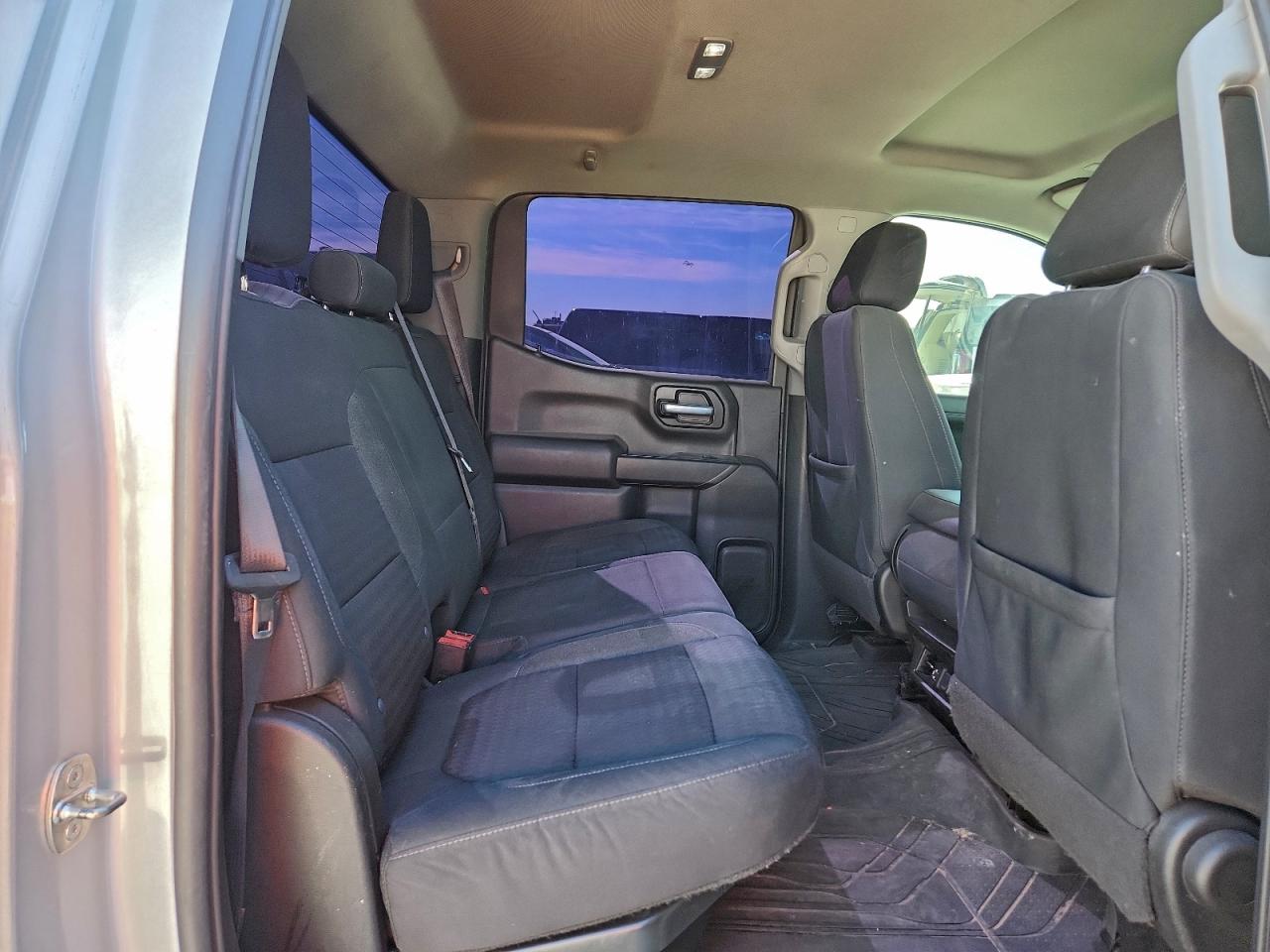 2021 CHEVROLET SILVERADO C1500 LT photo 10