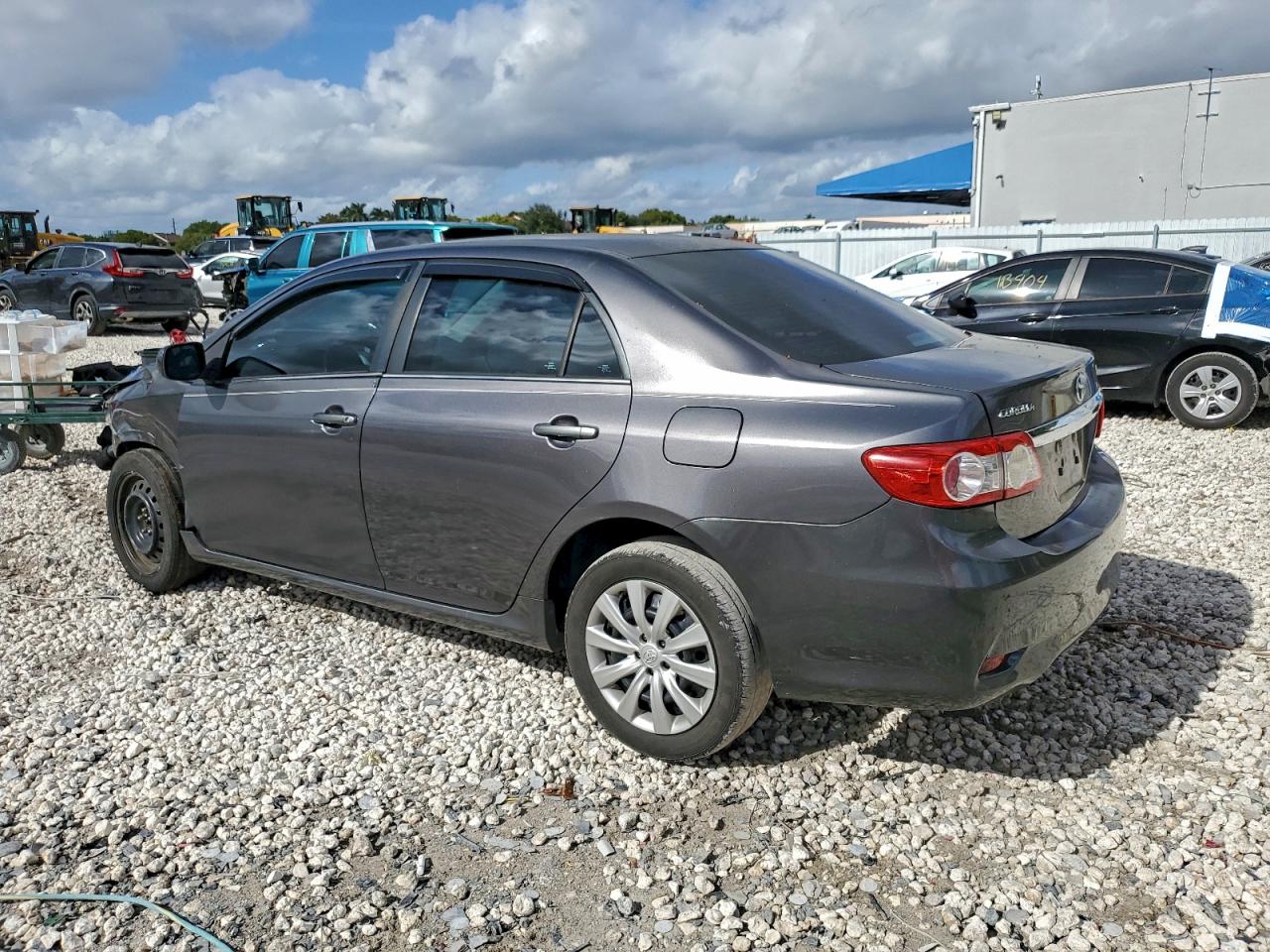 2013 TOYOTA COROLLA BASE photo 2