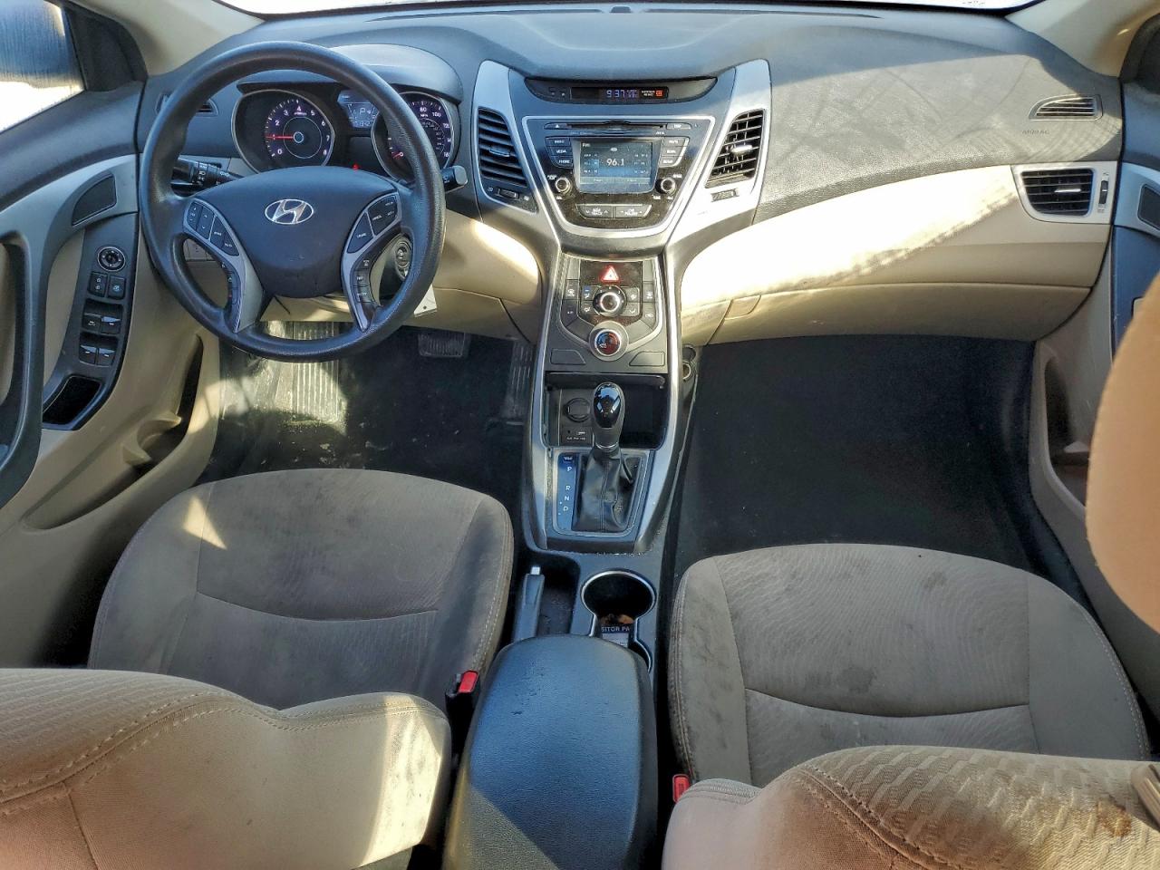2015 HYUNDAI ELANTRA SE photo 8