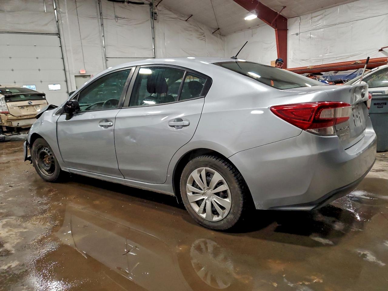 2019 SUBARU IMPREZA photo 2
