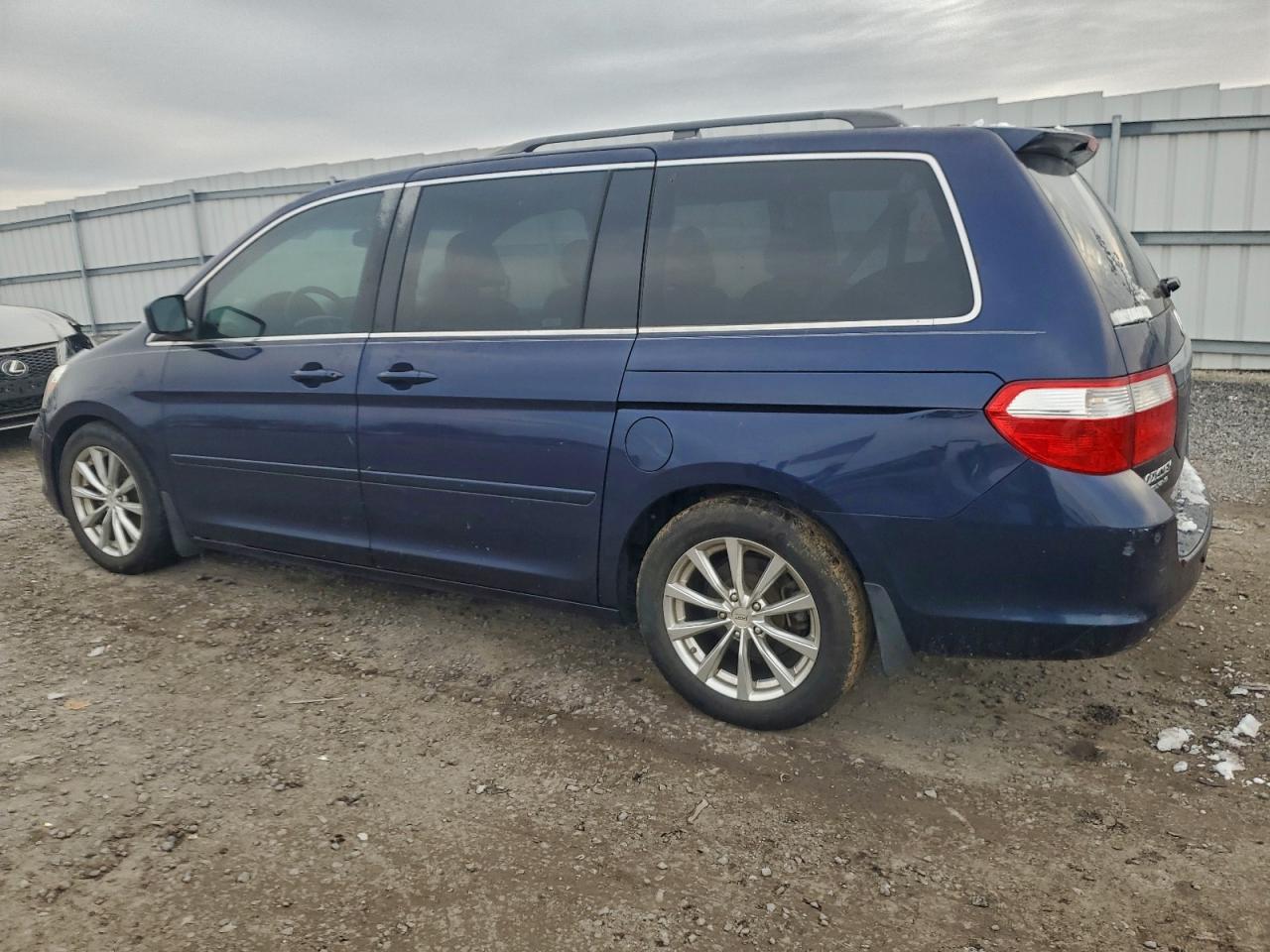 2006 HONDA ODYSSEY TOURING photo 2