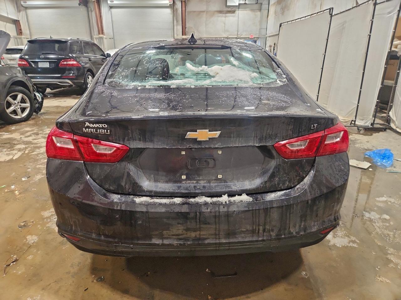 2023 CHEVROLET MALIBU LT photo 6