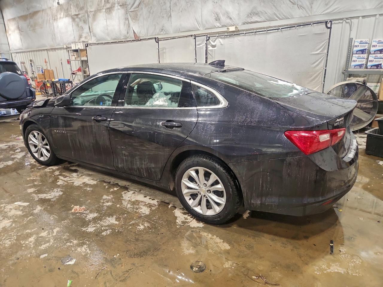 2023 CHEVROLET MALIBU LT photo 2