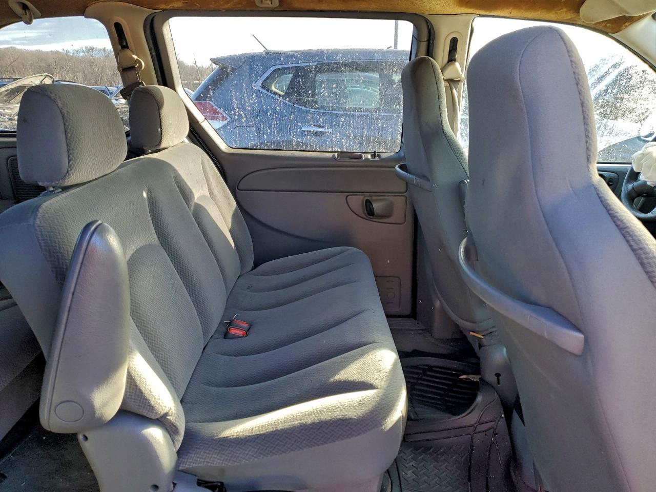 2005 CHRYSLER TOWN & COUNTRY photo 11