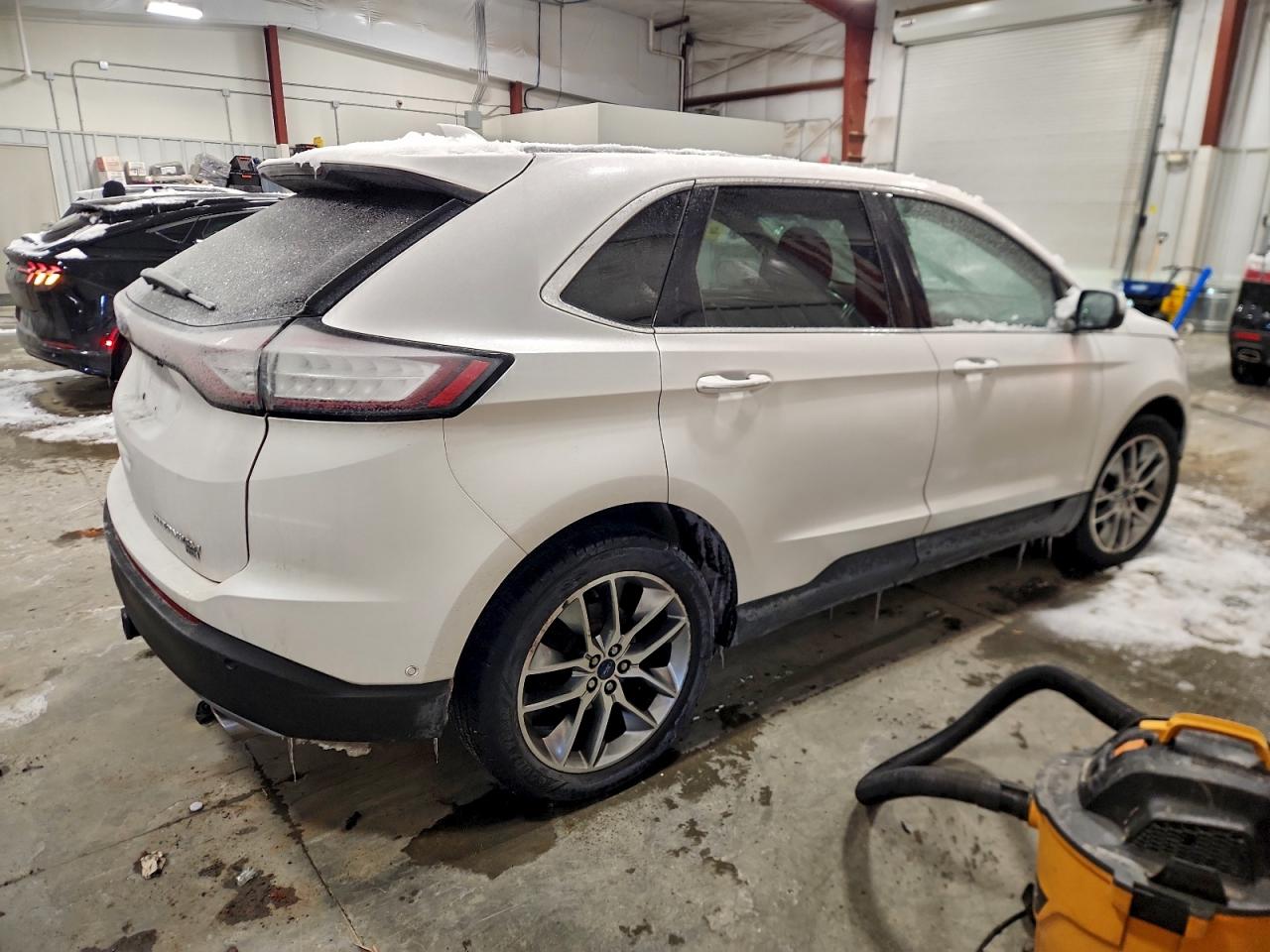 2015 FORD EDGE TITANIUM photo 3