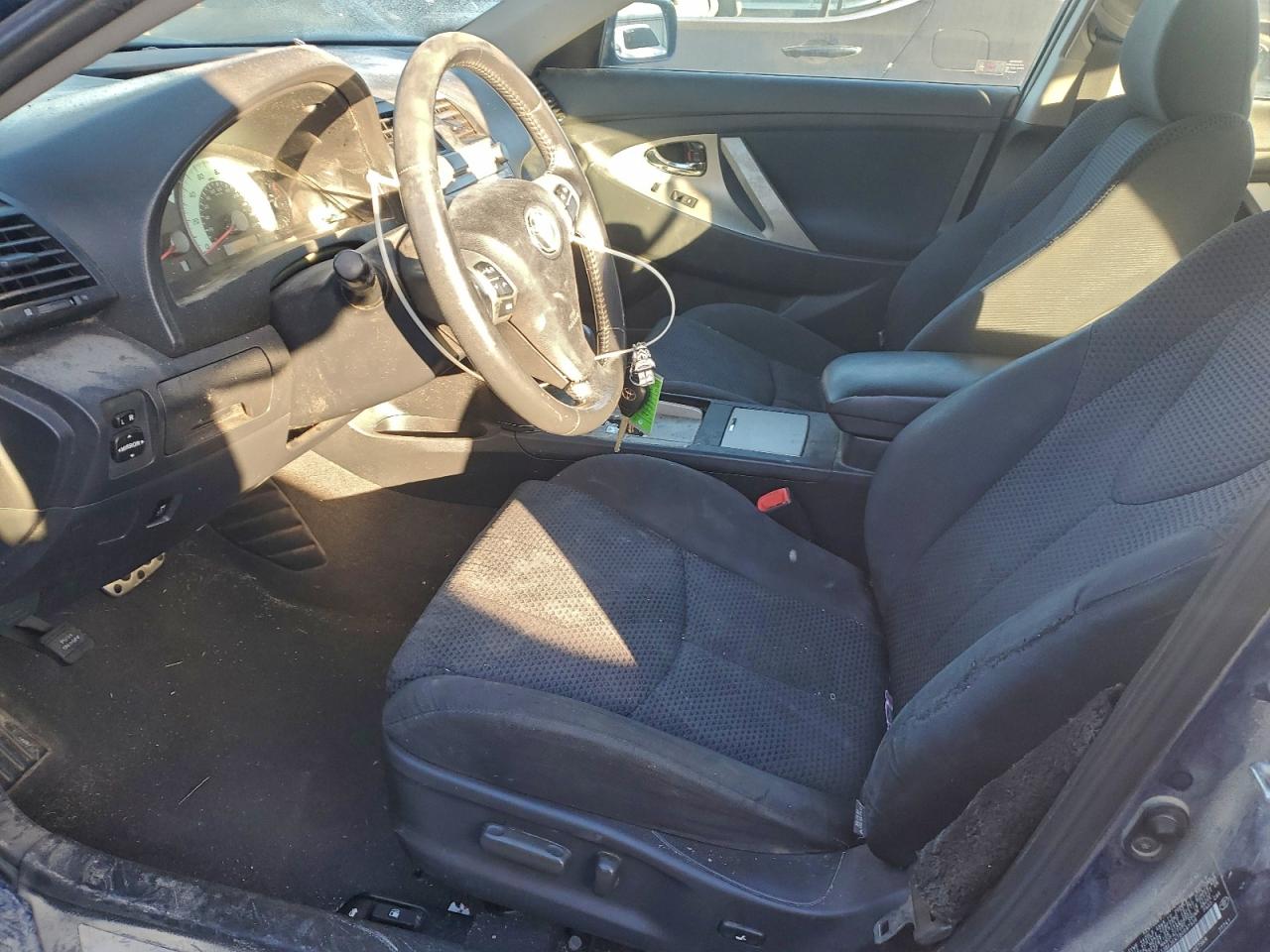 2011 TOYOTA CAMRY BASE photo 7