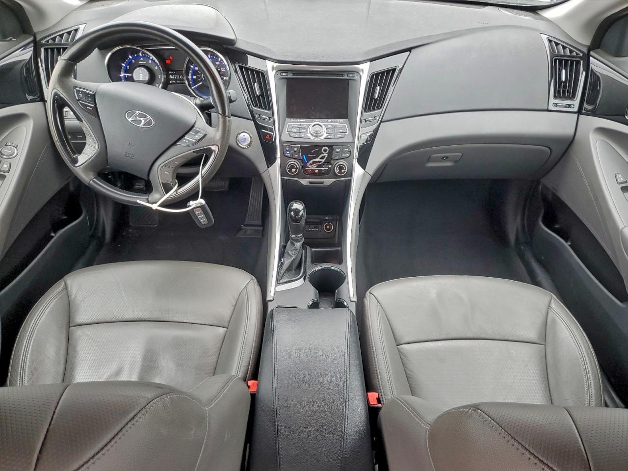 2012 HYUNDAI SONATA SE photo 8