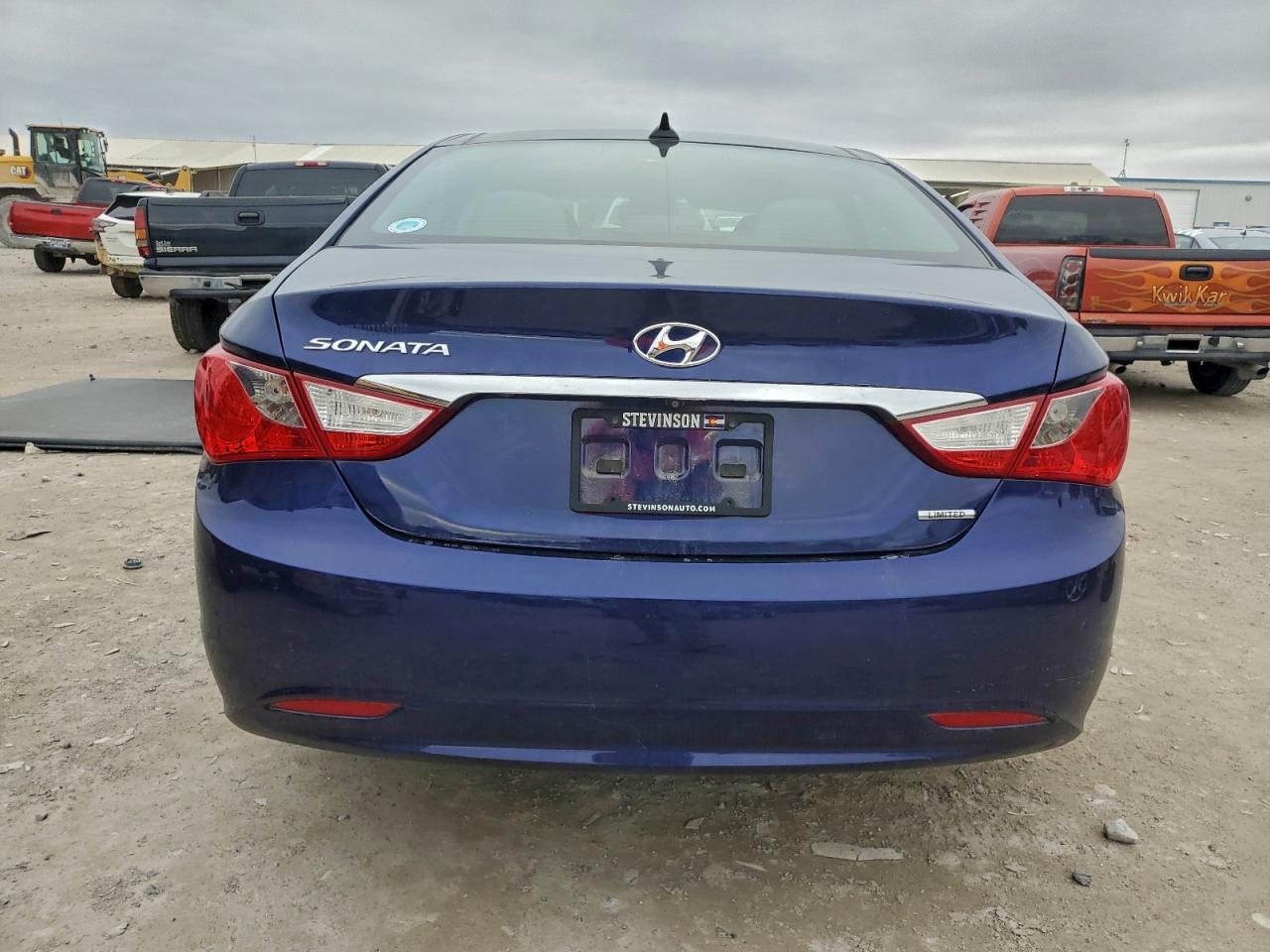 2012 HYUNDAI SONATA SE photo 6