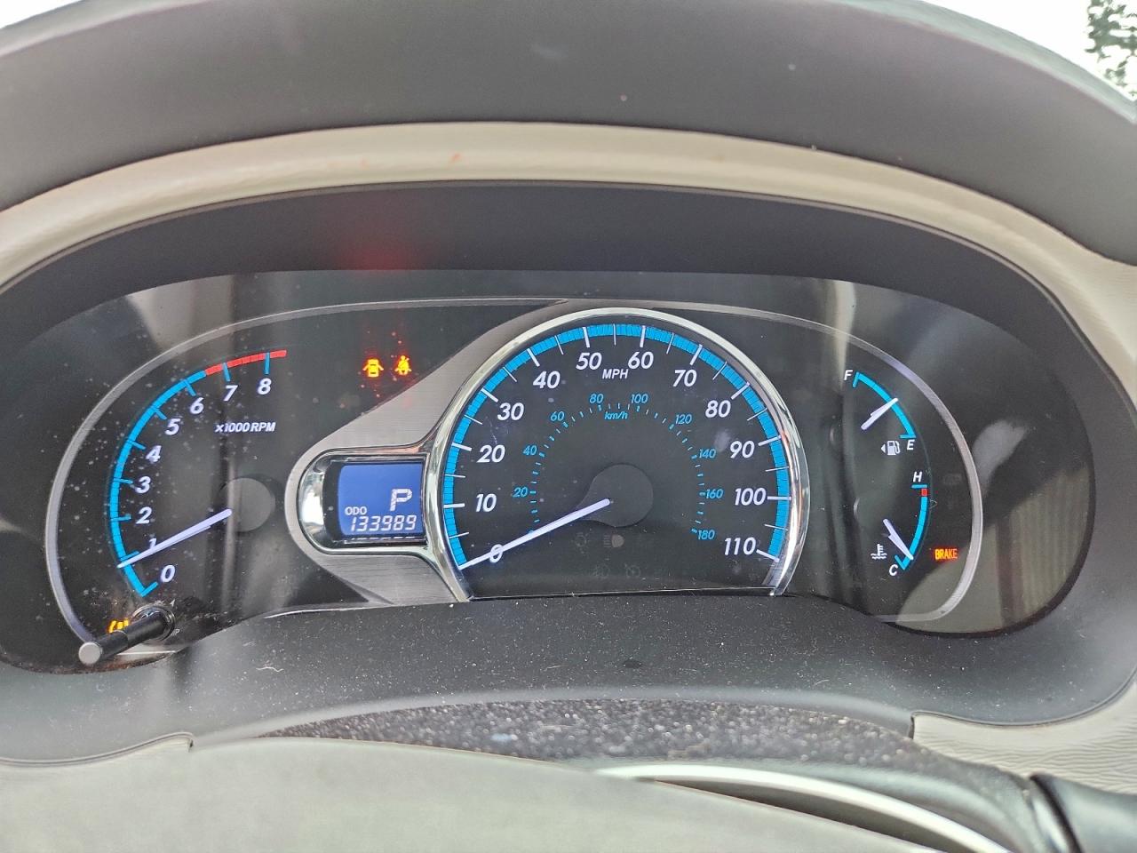 2014 TOYOTA SIENNA XLE photo 9