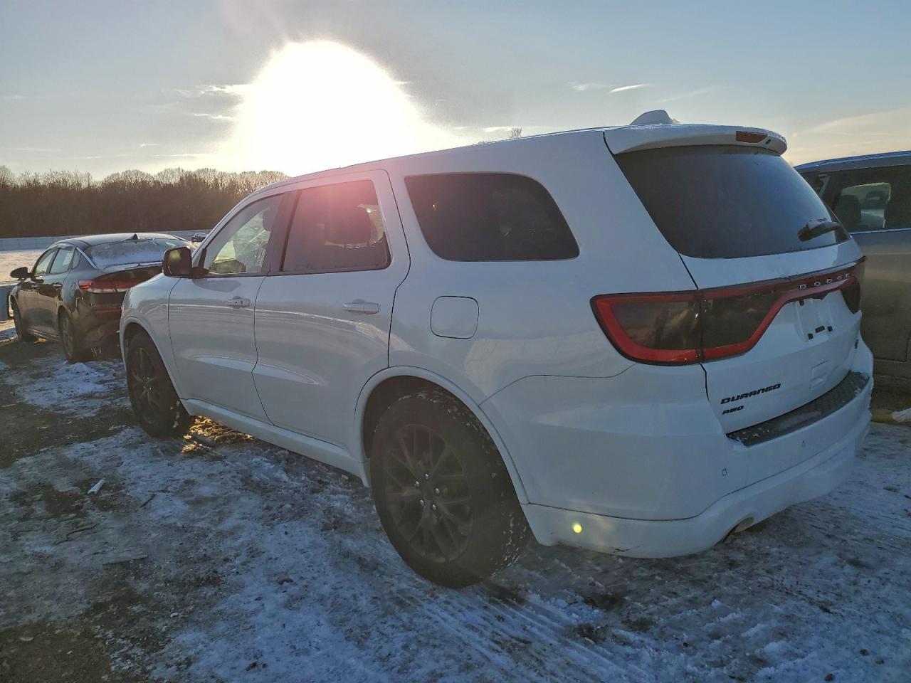 2016 DODGE DURANGO R/T photo 2