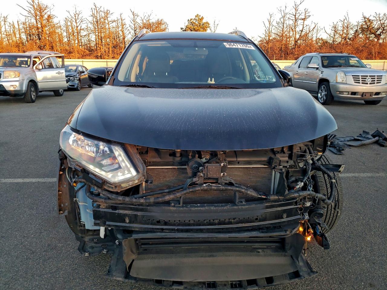 2018 NISSAN ROGUE S photo 5