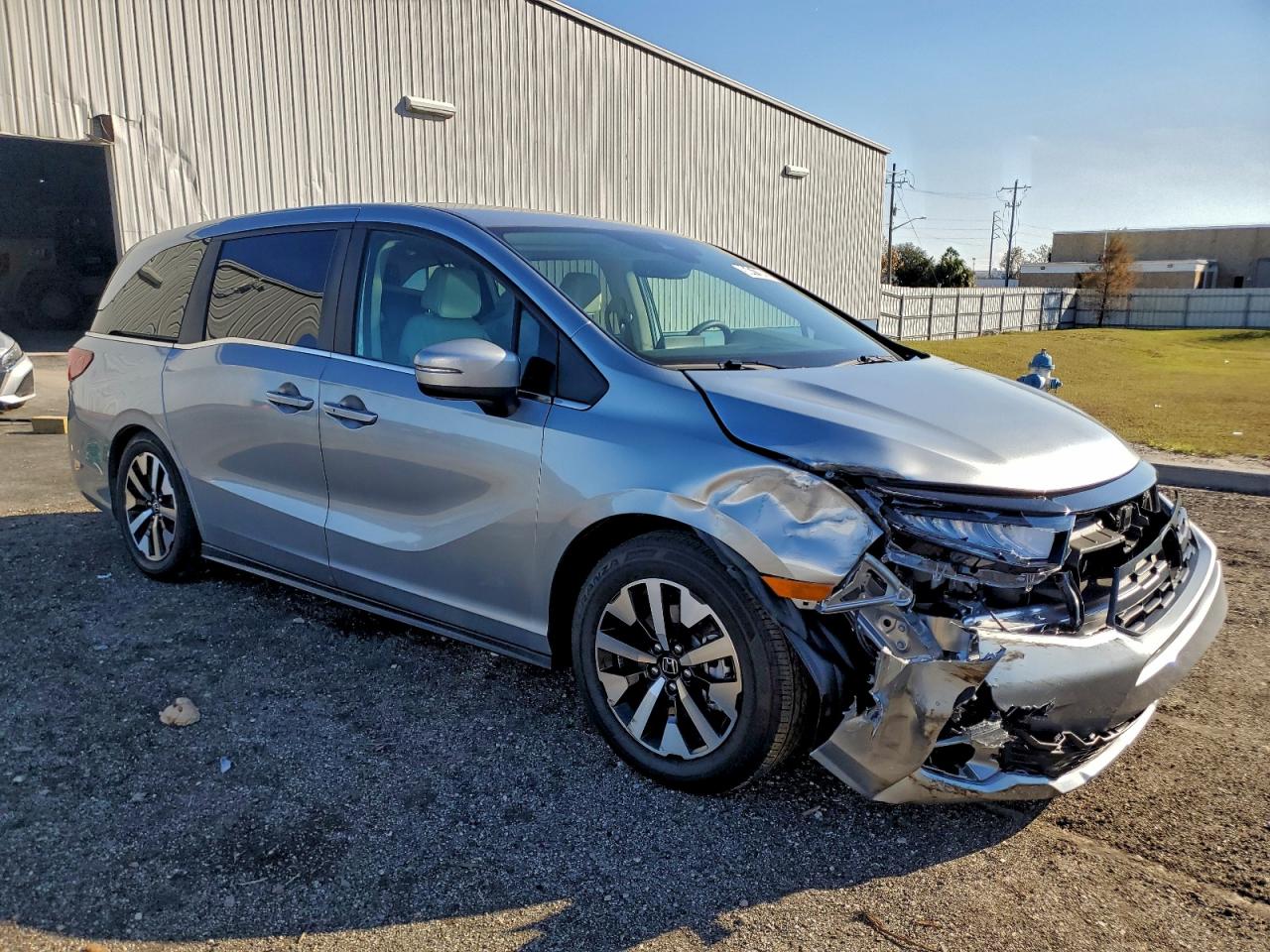 2025 HONDA ODYSSEY EXL photo 4