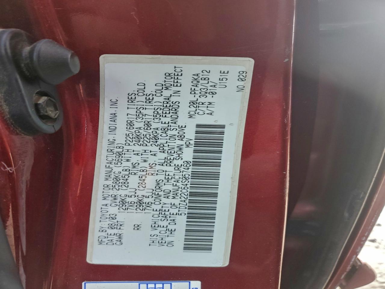 2004 TOYOTA SIENNA XLE LIMITED 7 PASSENGER photo 13