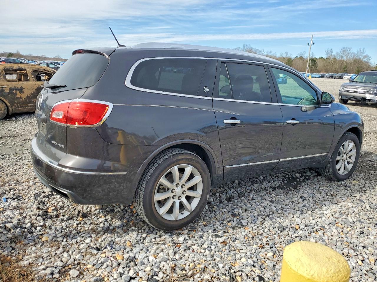 2015 BUICK ENCLAVE photo 3