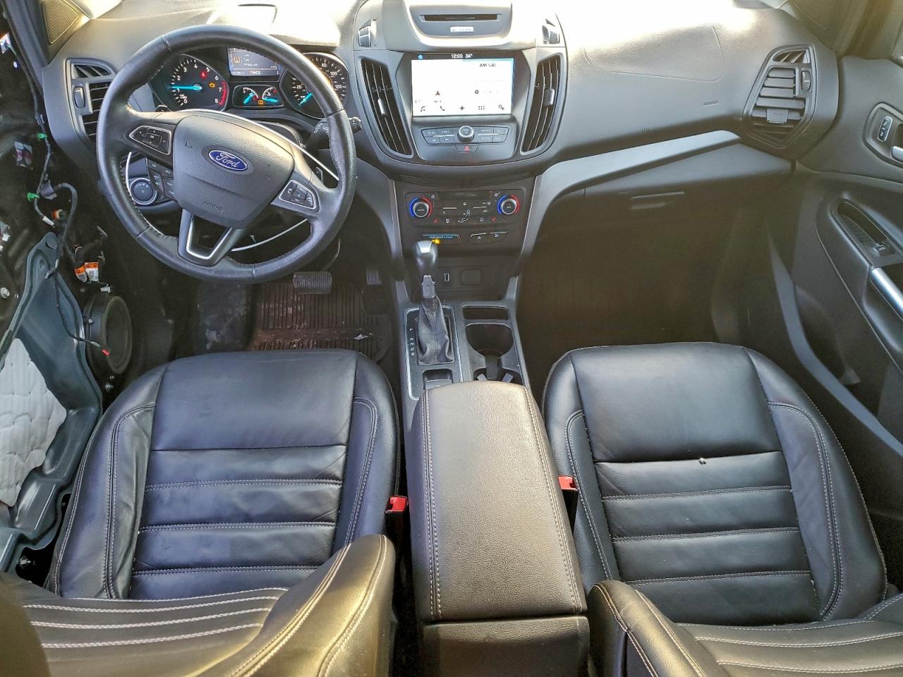 2017 FORD ESCAPE SE photo 8