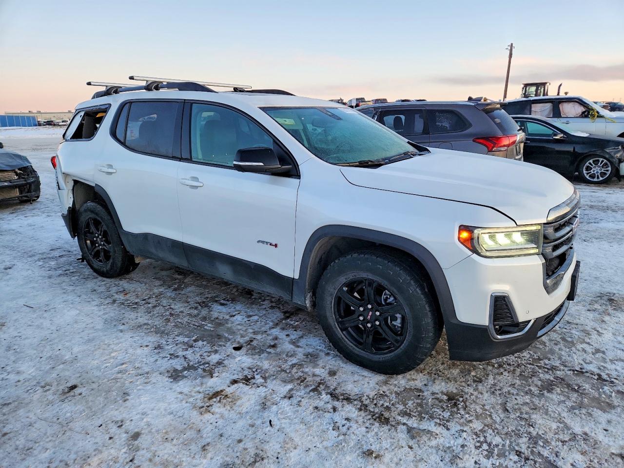 2023 GMC ACADIA AT4 photo 4