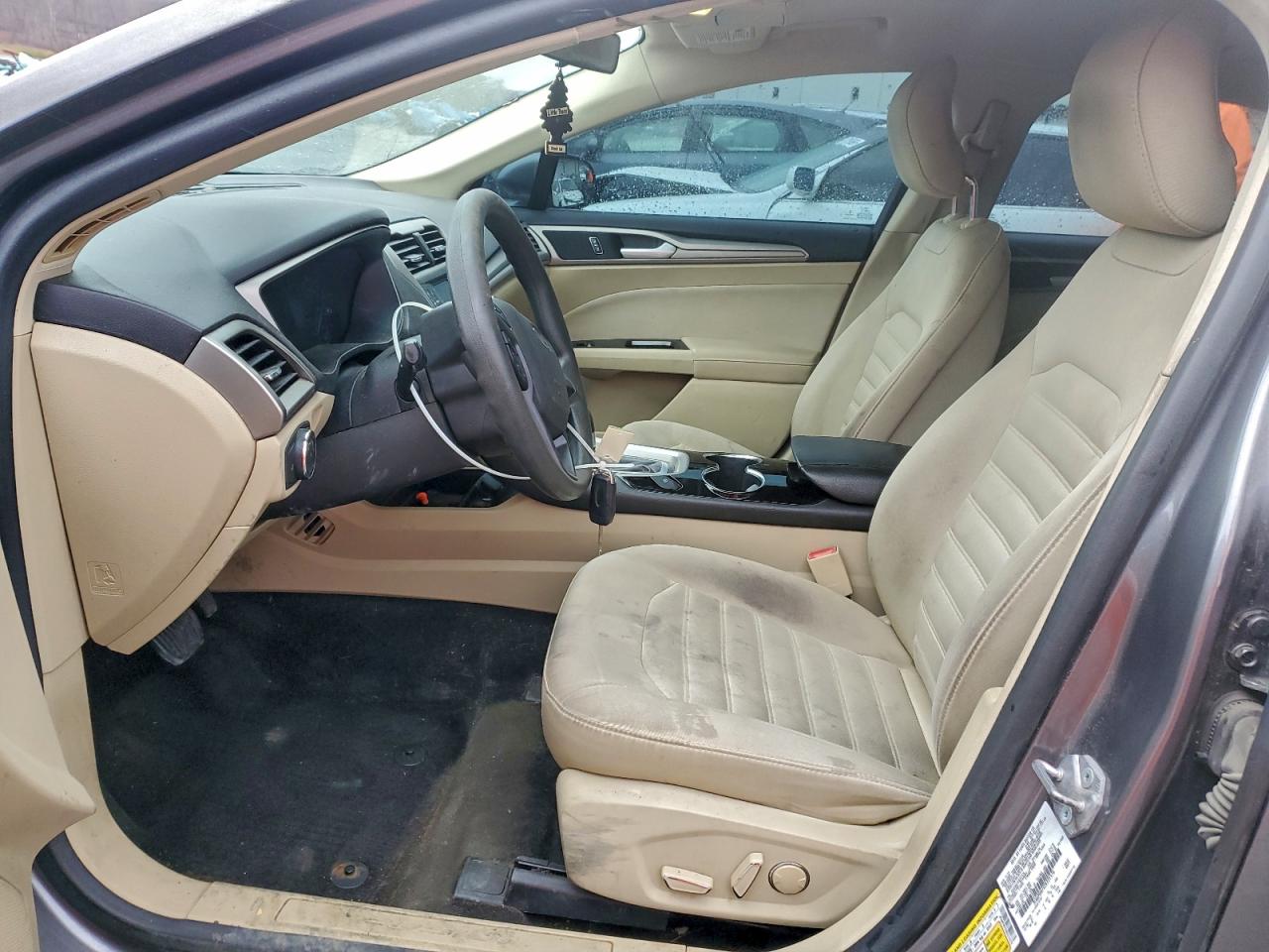 2014 FORD FUSION SE photo 7